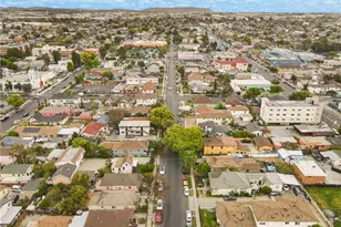 886 E 43rd Pl, Los Angeles, CA 90011 - Photo 15