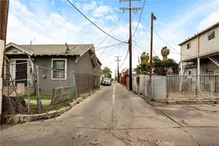 247 W Florence, Los Angeles, CA 90003 - Photo 13