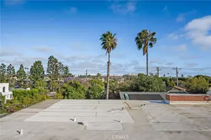 1240 25th St, Santa Monica, CA 90404 - Photo 43
