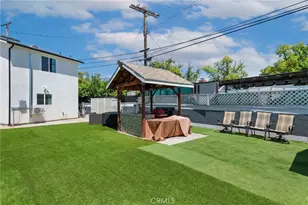 8040 Ranchito Ave, Panorama City, CA 91402 - Photo 37