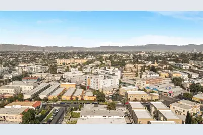 2806 S Norton, Los Angeles, CA 90018 - Photo 15