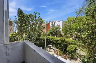 24 Eastwind St, Marina del Rey, CA 90292 - Photo 19