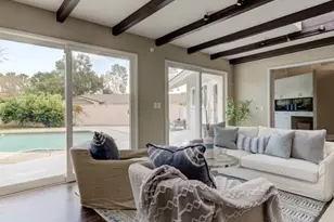 4033 Via Gavilan, Palos Verdes Estates, CA 90274 - Photo 9