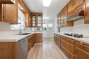 10517 Cushdon Ave, Los Angeles, CA 90064 - Photo 15