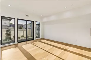 2500 Phelan Ln, Redondo Beach, CA 90278 - Photo 19