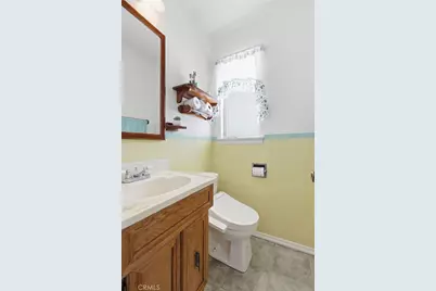10172 Edgewood Lane, Garden Grove, CA 92840 - Photo 27