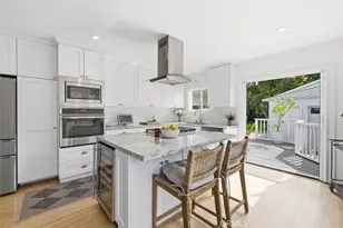8410 Alverstone Ave, Los Angeles, CA 90045 - Photo 3