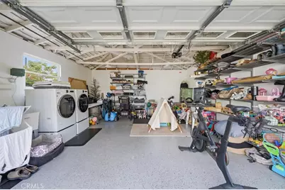 8410 Alverstone Avenue, Los Angeles, CA 90045 - Photo 37