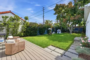 8410 Alverstone Ave, Los Angeles, CA 90045 - Photo 7