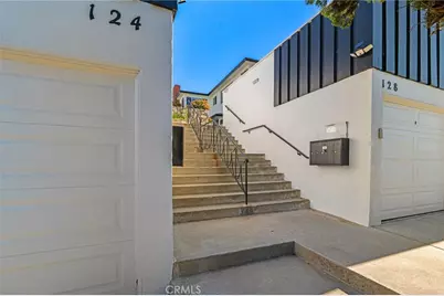 124 Palos Verdes Boulevard, Redondo Beach, CA 90277 - Photo 13