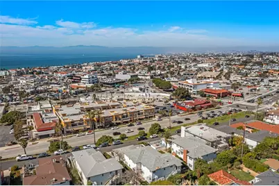 124 Palos Verdes Boulevard, Redondo Beach, CA 90277 - Photo 17