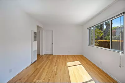502 Westminster, Venice, CA 90291 - Photo 19