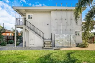 11513 Berendo, Los Angeles, CA 90044 - Photo 5