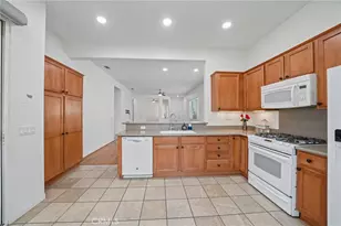 10257 Wascana Ln, Apple Valley, CA 92308 - Photo 9