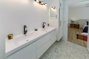2640 Dalton Ave, Los Angeles, CA 90018 - Photo 9