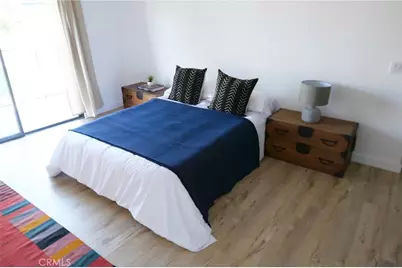 2640 Dalton Avenue, Los Angeles, CA 90018 - Photo 15