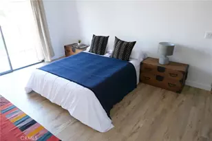2640 Dalton Ave, Los Angeles, CA 90018 - Photo 15
