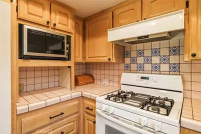 24214 Los Codona Avenue, Torrance, CA 90505 - Photo 29