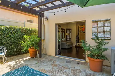 24214 Los Codona Avenue, Torrance, CA 90505 - Photo 37