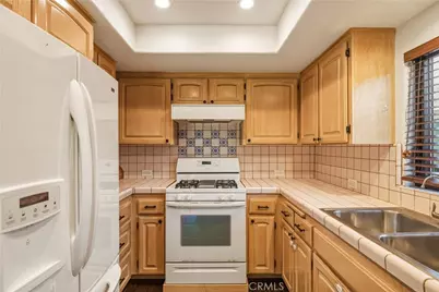 24214 Los Codona Avenue, Torrance, CA 90505 - Photo 27