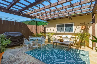 24214 Los Codona Avenue, Torrance, CA 90505 - Photo 41