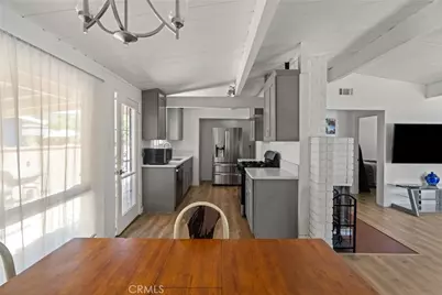15420 Bonsallo Avenue, Gardena, CA 90247 - Photo 15