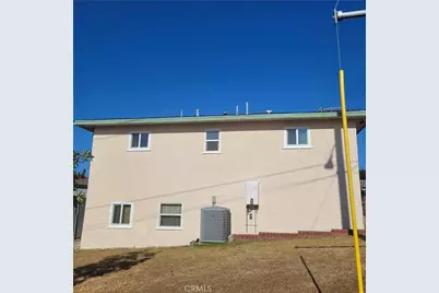 203 E Sycamore Avenue, El Segundo, CA 90245 - Photo 11