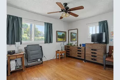 203 E Sycamore Avenue, El Segundo, CA 90245 - Photo 9