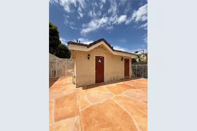 2348 Manhattan Beach, Gardena, CA 90249 - Photo 33