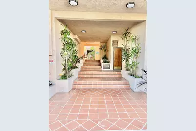 340 Clemente #10, Avalon, CA 90704 - Photo 1