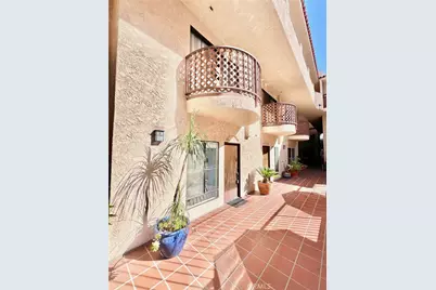 340 Clemente #10, Avalon, CA 90704 - Photo 3
