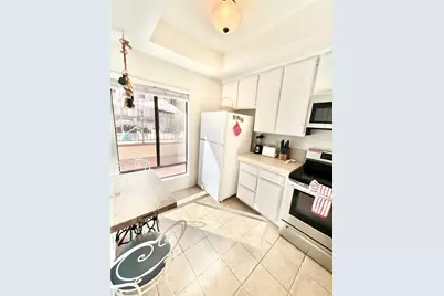 340 Clemente #10, Avalon, CA 90704 - Photo 17