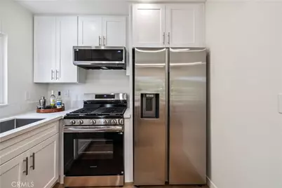 11722 Avon Way #103, Los Angeles, CA 90066 - Photo 9