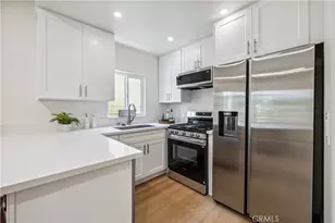11722 Avon Way, Los Angeles, CA 90066 - Photo 7