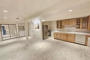 518 Bayview Dr, Hermosa Beach, CA 90254 - Photo 9