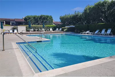 2209 W 25th #12, San Pedro, CA 90732 - Photo 31