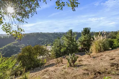 2345 Roscomare Road #302, Los Angeles, CA 90077 - Photo 23