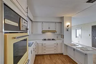 2550 Pacific Coast Hwy, Torrance, CA 90505 - Photo 19