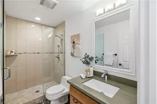 727 Esplanade, Redondo Beach, CA 90277 - Photo 19
