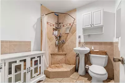 3325 Santa Fe Avenue #110, Long Beach, CA 90810 - Photo 13