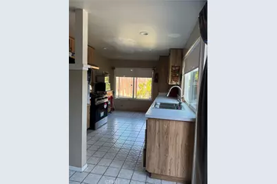 20002 Tajauta, Carson, CA 90746 - Photo 5
