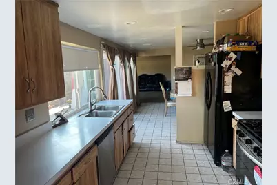 20002 Tajauta, Carson, CA 90746 - Photo 3