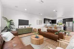 6057 N Tujunga Ave, North Hollywood, CA 91606 - Photo 1