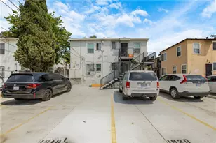 1918 W 35th St, Los Angeles, CA 90018 - Photo 7