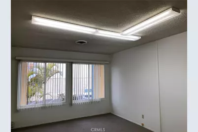 2100 N Sepulveda Boulevard #33, Manhattan Beach, CA 90266 - Photo 5