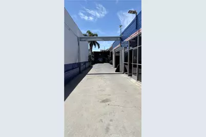 1860 Pacific Coast, Lomita, CA 90717 - Photo 3