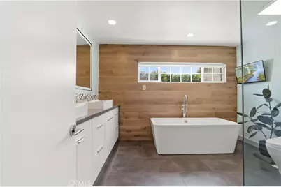 129 N Crescent Heights, Los Angeles, CA 90048 - Photo 25