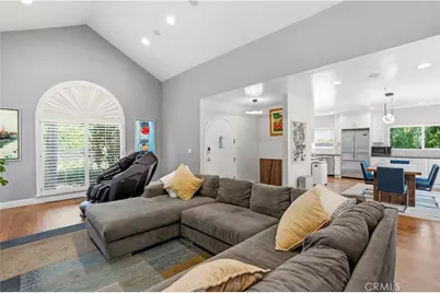 129 N Crescent Heights, Los Angeles, CA 90048 - Photo 7