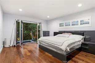 129 N Crescent Heights, Los Angeles, CA 90048 - Photo 23