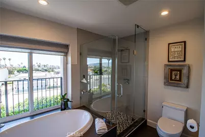 807 El Redondo Avenue, Redondo Beach, CA 90277 - Photo 33